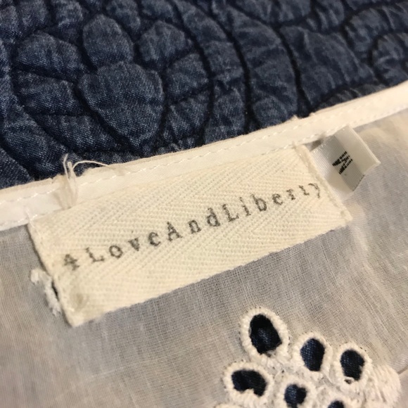 Johnny Was top - Picture 3 of 3